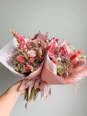 Valentines dried flower bouquet